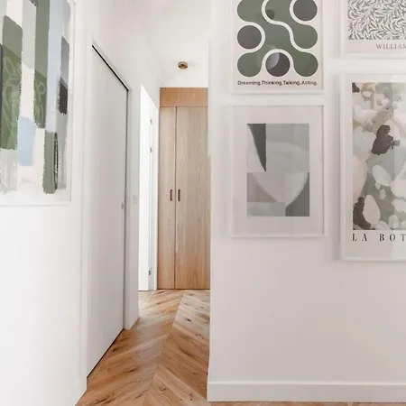 We Parisian Les Invalides Cozy *