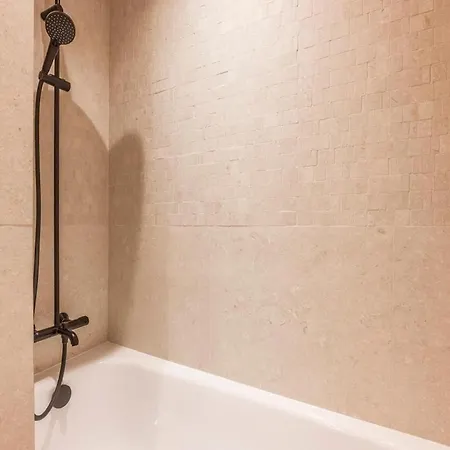 We Parisian Les Invalides Cozy *